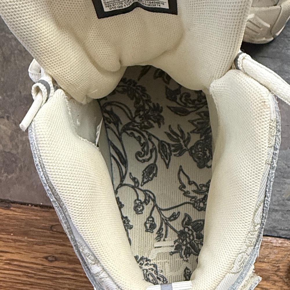 Fila Cream Patterned High-Tops - Picture 5 of 7